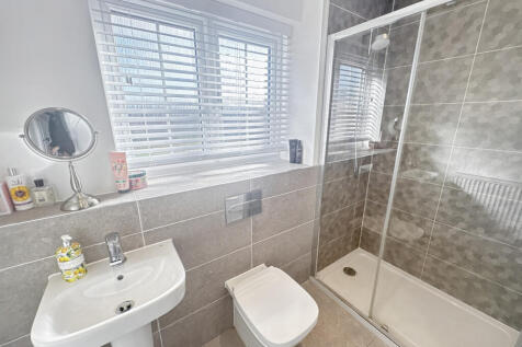 20250926053132_6045-6_8sLid