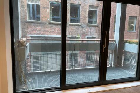 balcony.jpg
