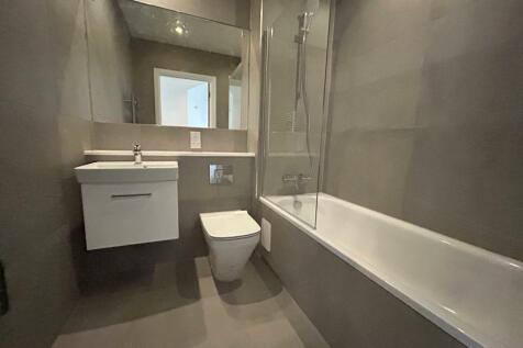 Bathroom.jpeg