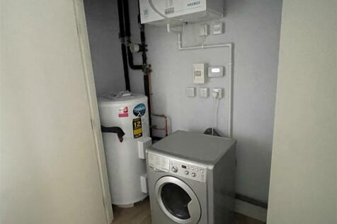 Laundry room.jpg