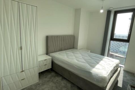 Bedroom 2.jpg