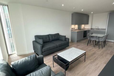 Living Room.jpg