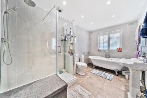 Bathtoom