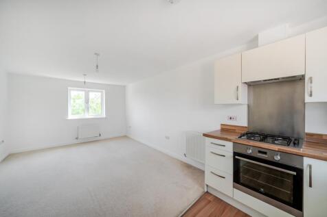 Kitchen / Reception