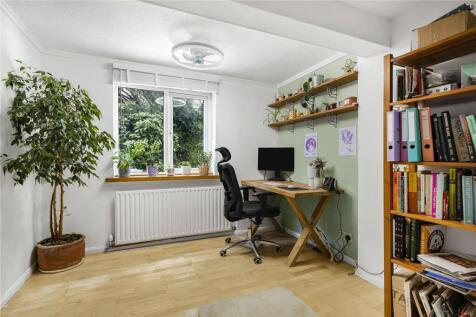 Snug/Bedroom Five