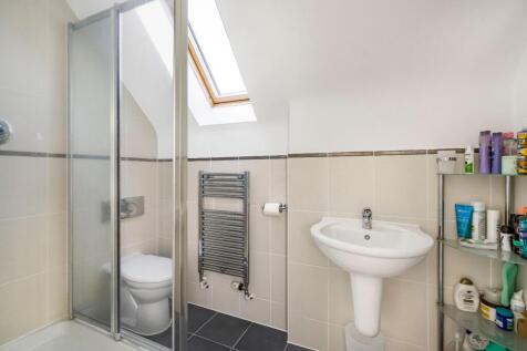 Shower On 3rd Floor
