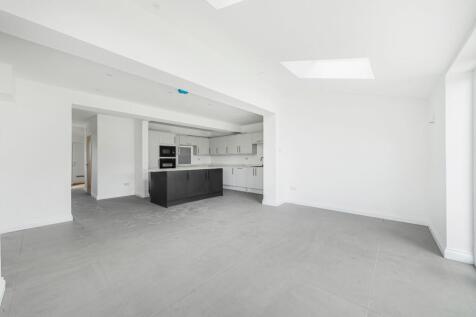 Dining/Family Area