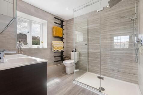 En-Suite To Master