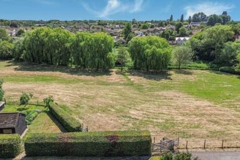 Views Over Acreage
