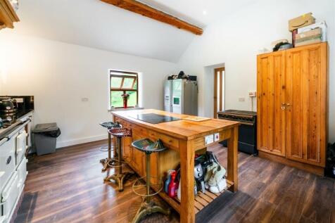 Kitchen-2.jpg