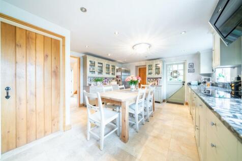 Kitchen-3.jpg