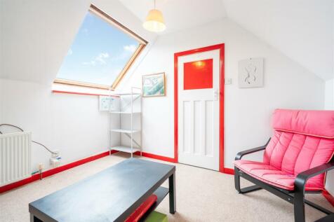 Bedroom 2-3.jpg