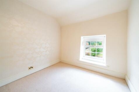 Bedroom 2.jpg
