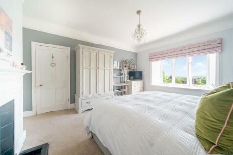 Bedroom 2-4.jpg