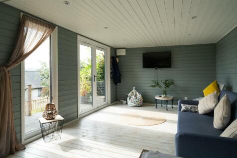 Cabin-3.jpg