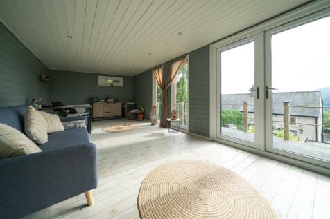 Cabin-4.jpg