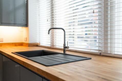 Kitchen-2.jpg