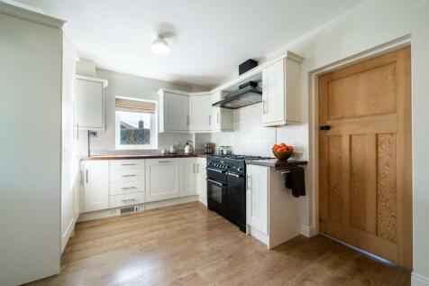 Kitchen-2.jpg