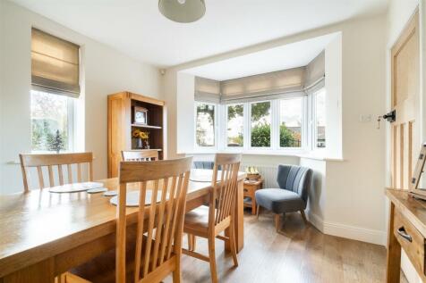 Dining Room-2.jpg