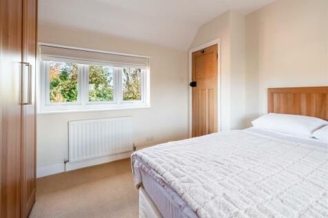 Bedroom 2-3.jpg