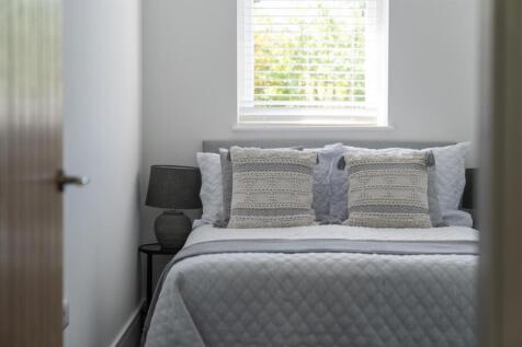 Bedroom2-3.jpg