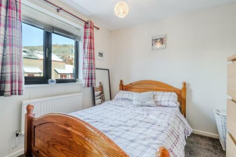 Bedroom 3.jpg