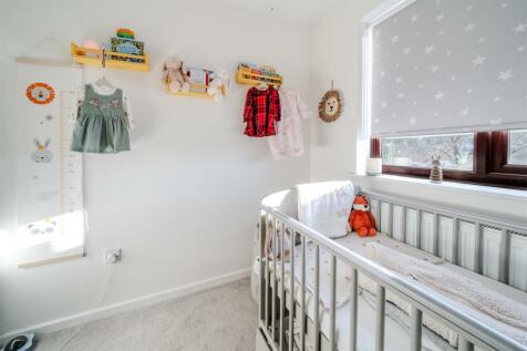 Bedroom 2-2.jpg