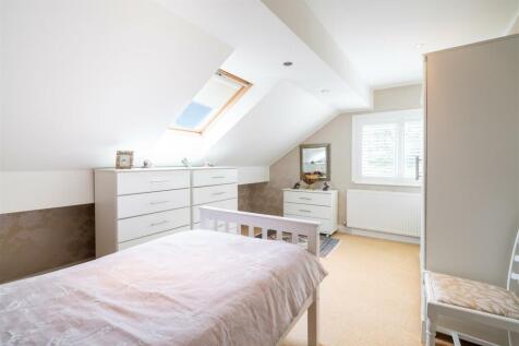 Bedroom 2.jpg