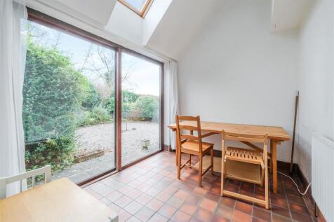 Dining Room 2.jpg