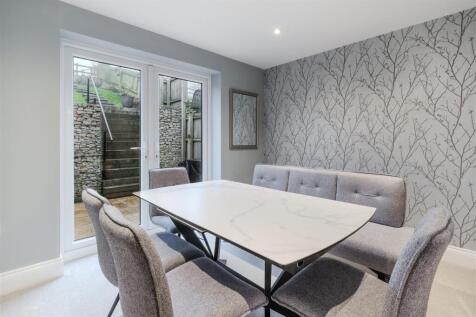 Dining Room.jpg