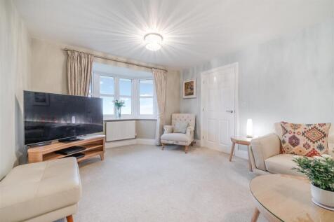 Living Room-3.jpg