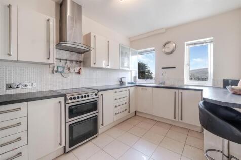 Kitchen-4.jpg