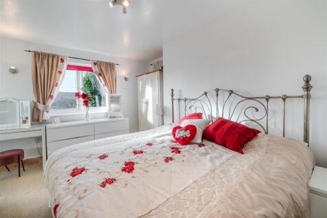 Bedroom 2.jpg