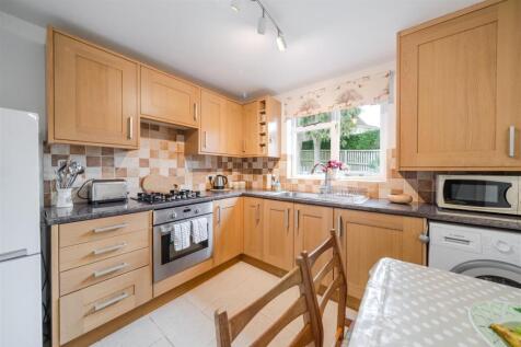 Kitchen-2.jpg