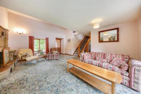 Sitting Room3.jpg