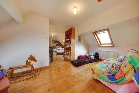 Play Room.jpg