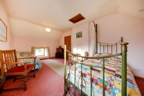 Bed3.2.jpg