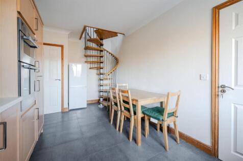 Kitchen-3.jpg