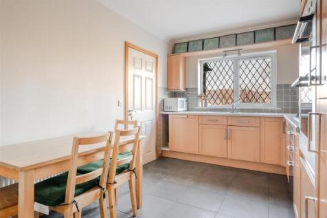 Kitchen.jpg