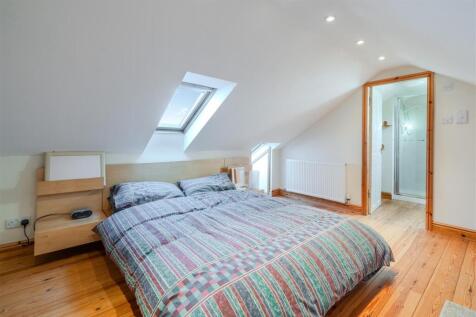 Attic-5.jpg