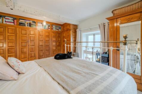 Bedroom 3-4.jpg