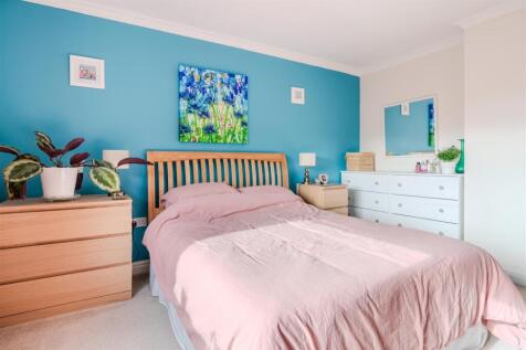 Bedroom 2-3.jpg