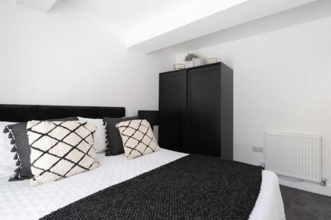Bedroom1-2.jpg