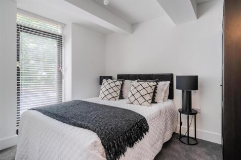 Bedroom1.jpg