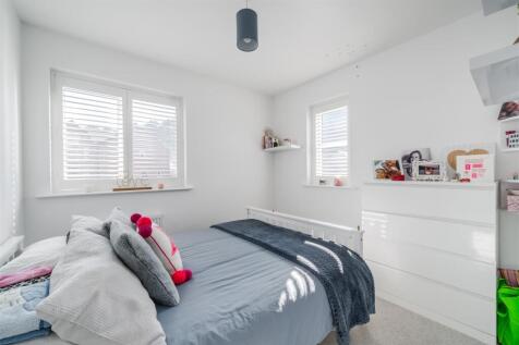 Bedroom 2.jpg