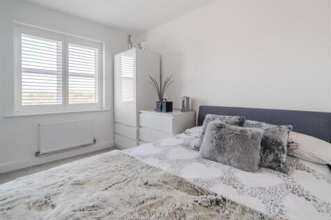 Bedroom 3-3.jpg