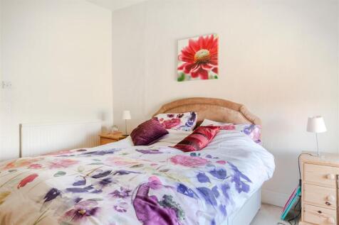 Bedroom 2-3.jpg