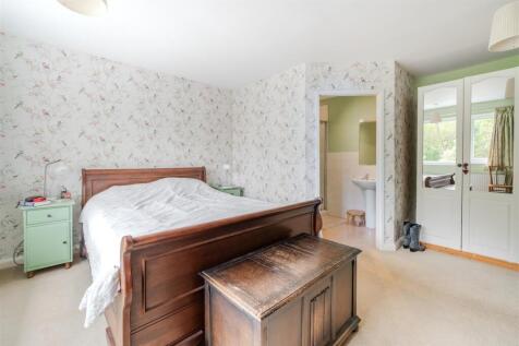 Bedroom5-2.jpg