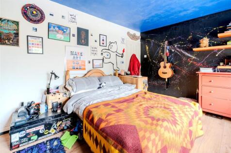Bedroom2-2.jpg