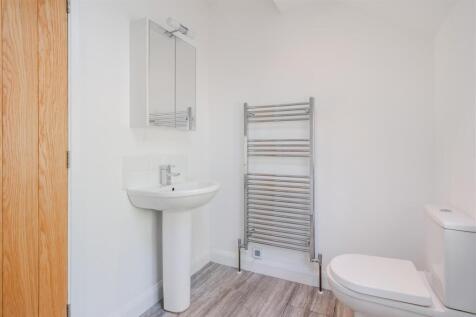 Bedroom1-5.jpg